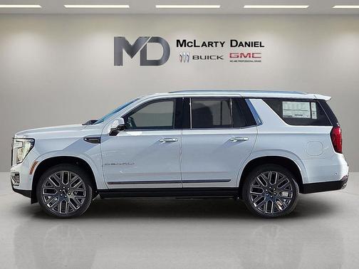 Glacier White Tricoat 2026 GMC Yukon Denali Ultimate
