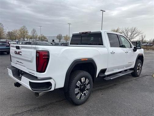 2025 GMC Sierra 2500 Denali