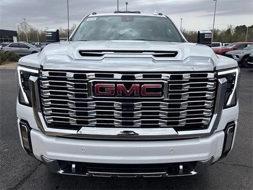 2025 GMC Sierra 2500 Denali