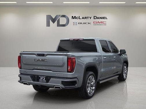 Sterling Metallic 2023 GMC Sierra 1500 Denali