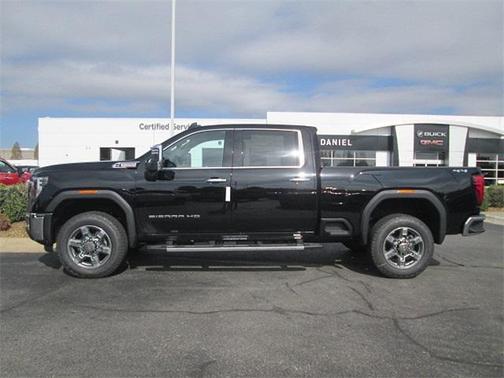2025 GMC Sierra 2500 SLT