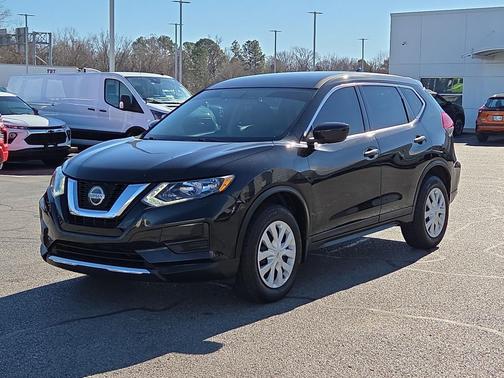 2018 Nissan Rogue S