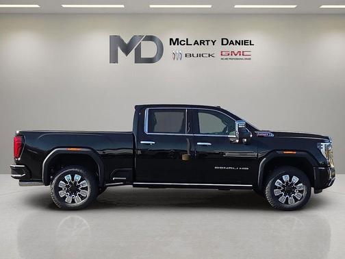 Onyx Black 2026 GMC Sierra 2500 Denali