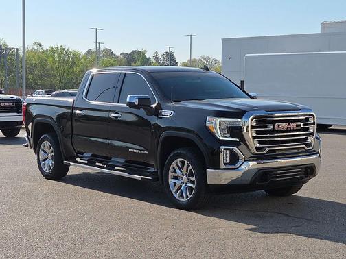 Onyx Black 2021 GMC Sierra 1500 SLT