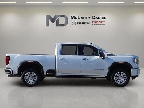 2023 GMC Sierra 3500 Denali