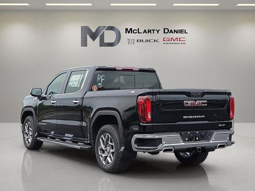Onyx Black 2026 GMC Sierra 1500 SLT