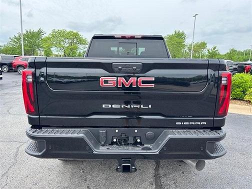 2025 GMC Sierra 2500 Denali