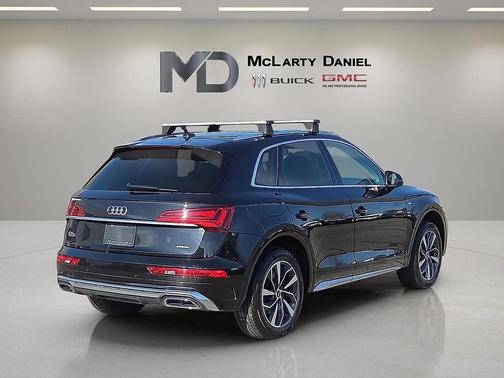 2022 Audi Q5 45 S line Premium Plus