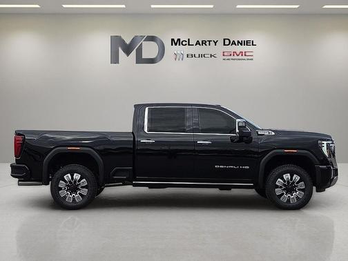 2026 GMC Sierra 3500 Denali