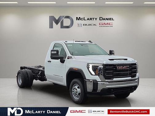 2026 GMC Sierra 3500 Base