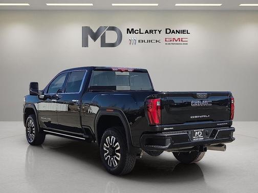 2024 GMC Sierra 2500 Denali Ultimate