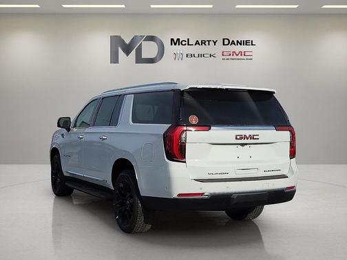 2026 GMC Yukon XL 4WD Elevation