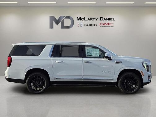 2026 GMC Yukon XL 4WD Elevation