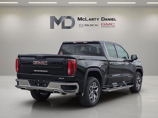 Onyx Black 2026 GMC Sierra 1500 SLT