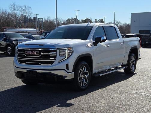 2025 GMC Sierra 1500 SLT