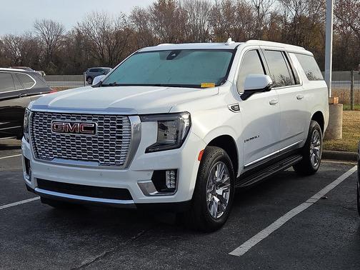 2022 GMC Yukon XL Denali