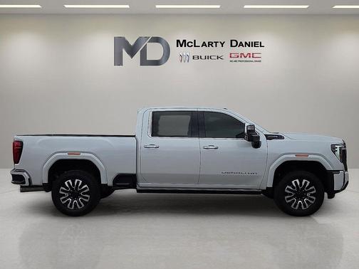 2024 GMC Sierra 3500 Denali