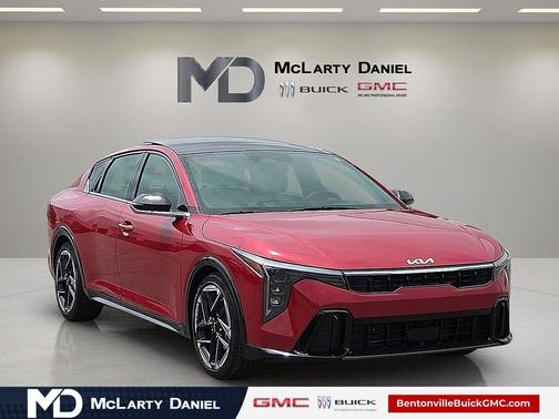 Currant Red 2026 Kia K4 GT-Line