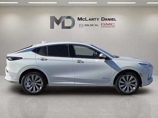 2026 Buick Envista Avenir FWD