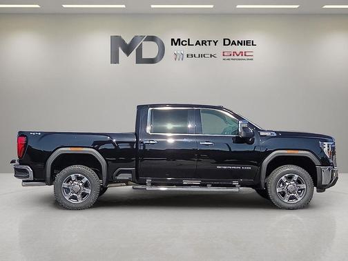 2025 GMC Sierra 2500 SLT