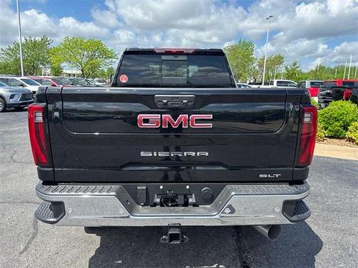 2025 GMC Sierra 2500 SLT