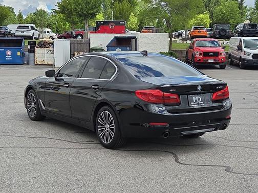 Jet Black 2018 BMW 530 xDrive