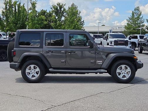 Granite Crystal Metallic Clearcoat 2019 Jeep Wrangler Unlimited Sport