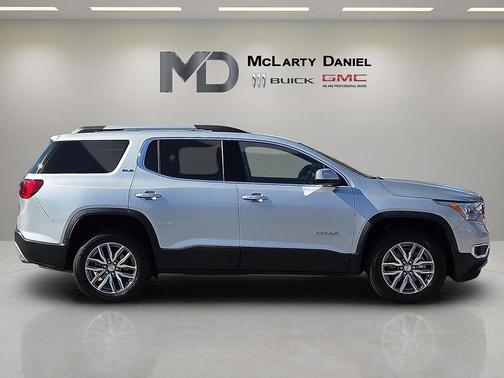 2019 GMC Acadia SLE-2