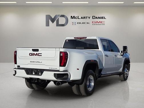 2026 GMC Sierra 3500 Denali