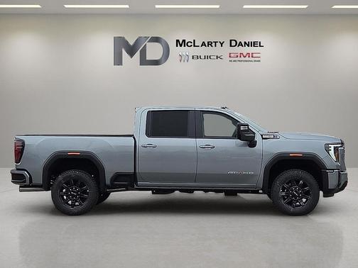 2026 GMC Sierra 2500 AT4