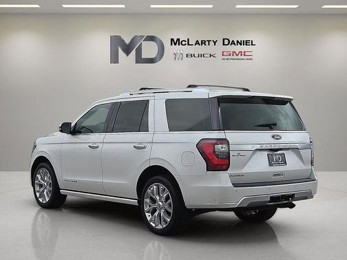 WHITE PLATINUM MET TRI-COAT 2019 Ford Expedition Platinum