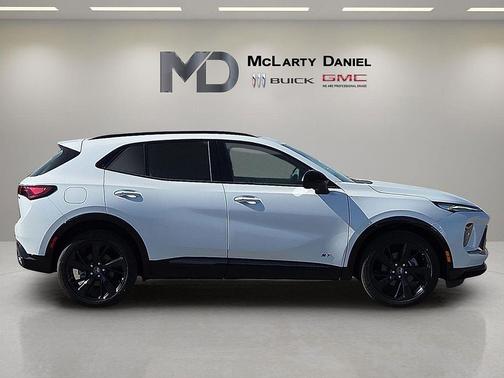 Iridescent White Tricoat 2026 Buick Envision Sport Touring AWD