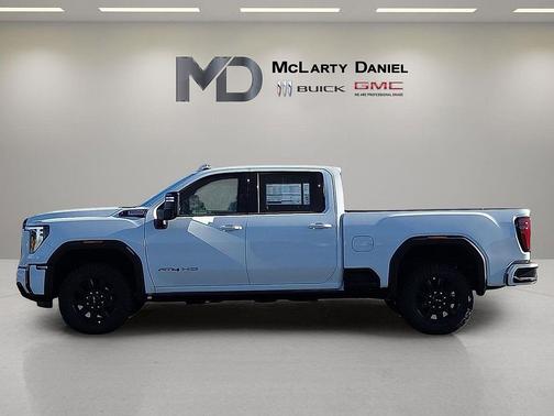 2026 GMC Sierra 3500 AT4