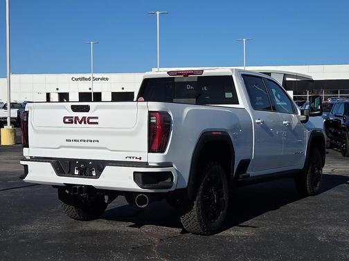 2026 GMC Sierra 3500 AT4