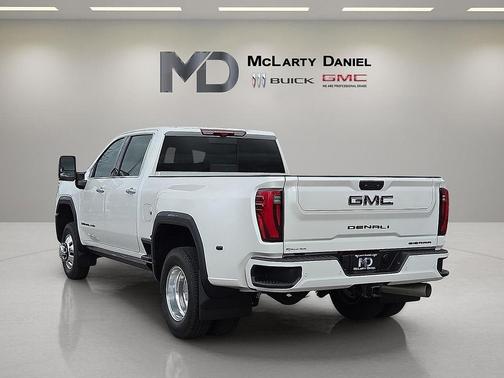 2024 GMC Sierra 3500 Denali