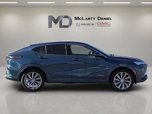 2026 Buick Envista Avenir FWD