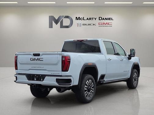 2026 GMC Sierra 3500 Denali