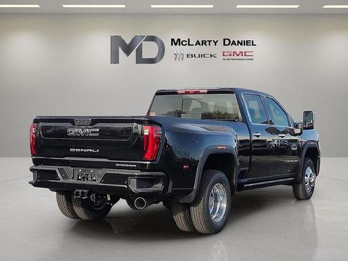 2026 GMC Sierra 3500 Denali