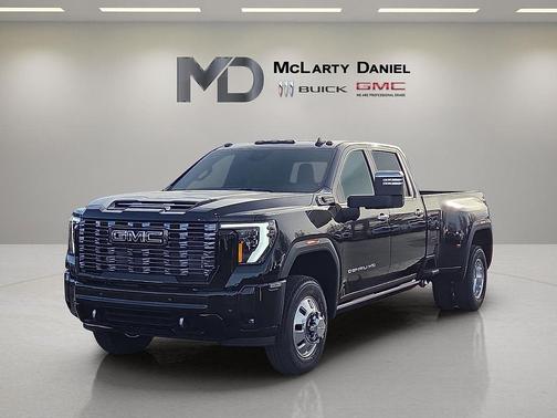 2026 GMC Sierra 3500 Denali