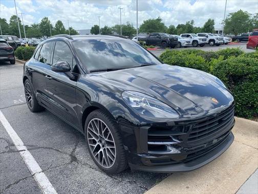 2020 Porsche Macan Base