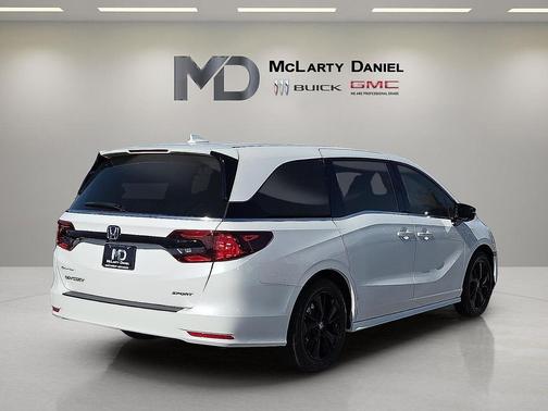 2024 Honda Odyssey Sport
