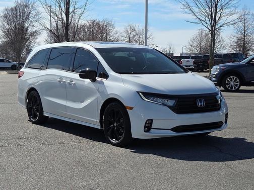 2024 Honda Odyssey Sport