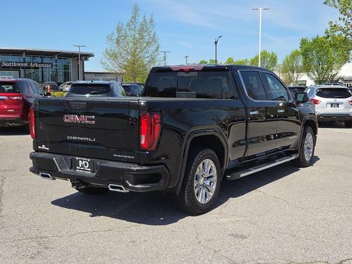 Onyx Black 2024 GMC Sierra 1500 Denali
