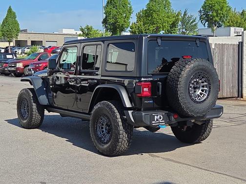 Black Clearcoat 2023 Jeep Wrangler 4xe Rubicon