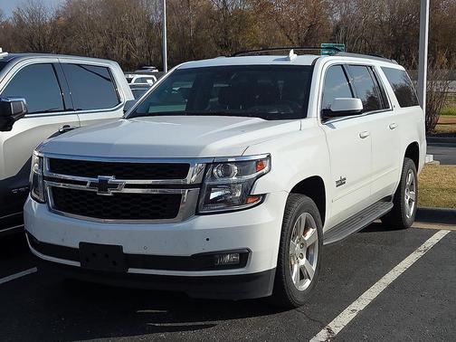 2017 Chevrolet Suburban LT
