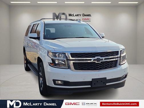 2017 Chevrolet Suburban LT