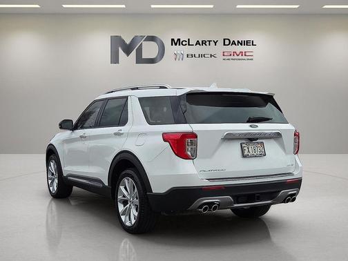 2023 Ford Explorer Platinum