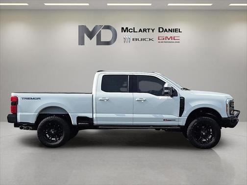 2023 Ford F-250 Lariat