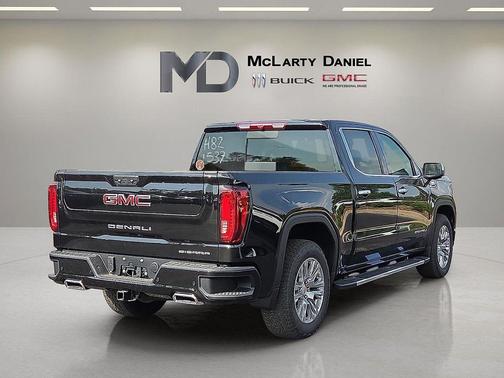 Onyx Black 2026 GMC Sierra 1500 Denali
