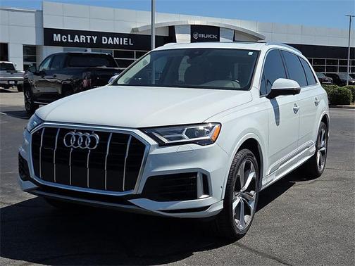 2020 Audi Q7 55 Premium Plus